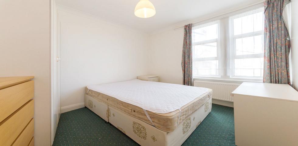 			LET, 2 Bedroom, 1 bath, 1 reception Apartment			 Burnley Road, DOLLIS HILL